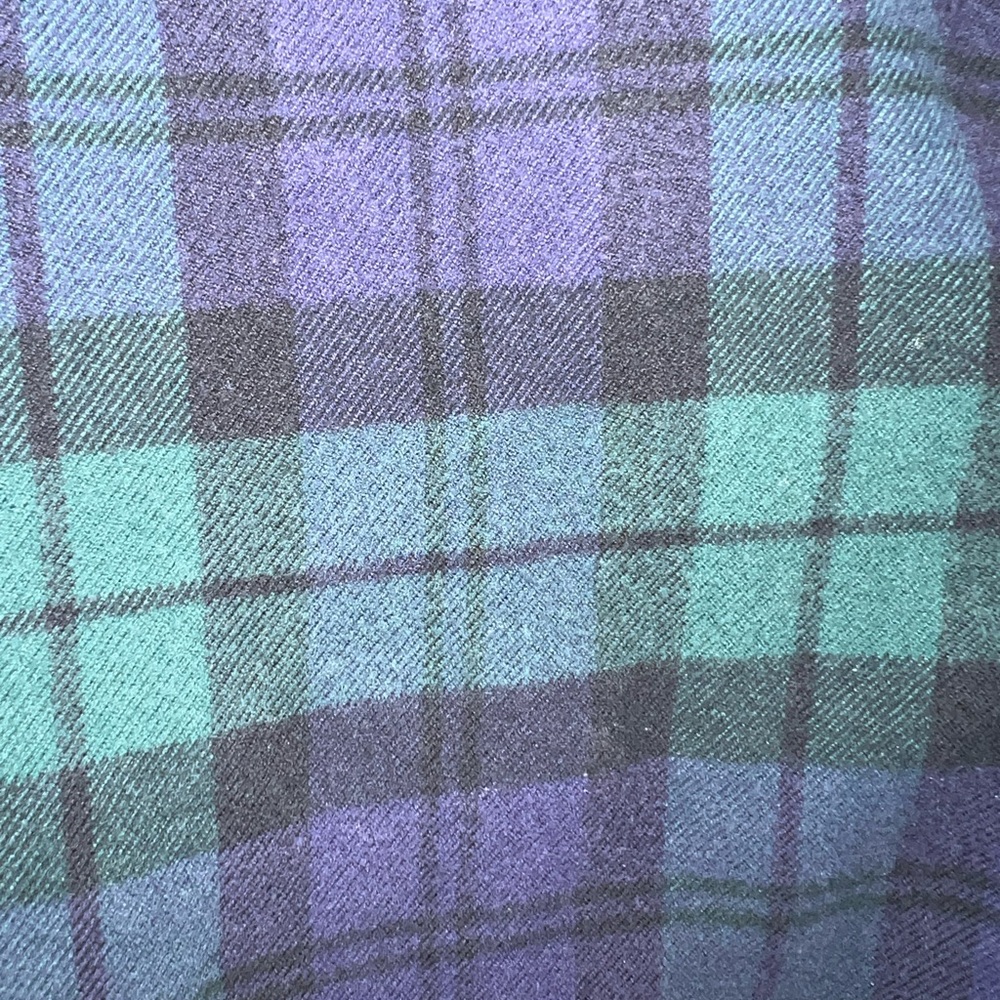 LAND'S END Classic Green and Navy Blue Plaid Button Down Men's Size M - Picture 2 of 4
